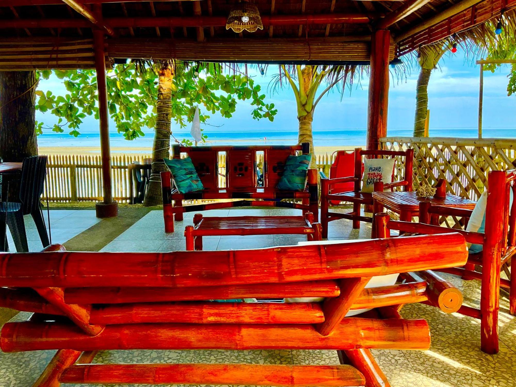 Treasure Beach Resort Carles Buitenkant foto