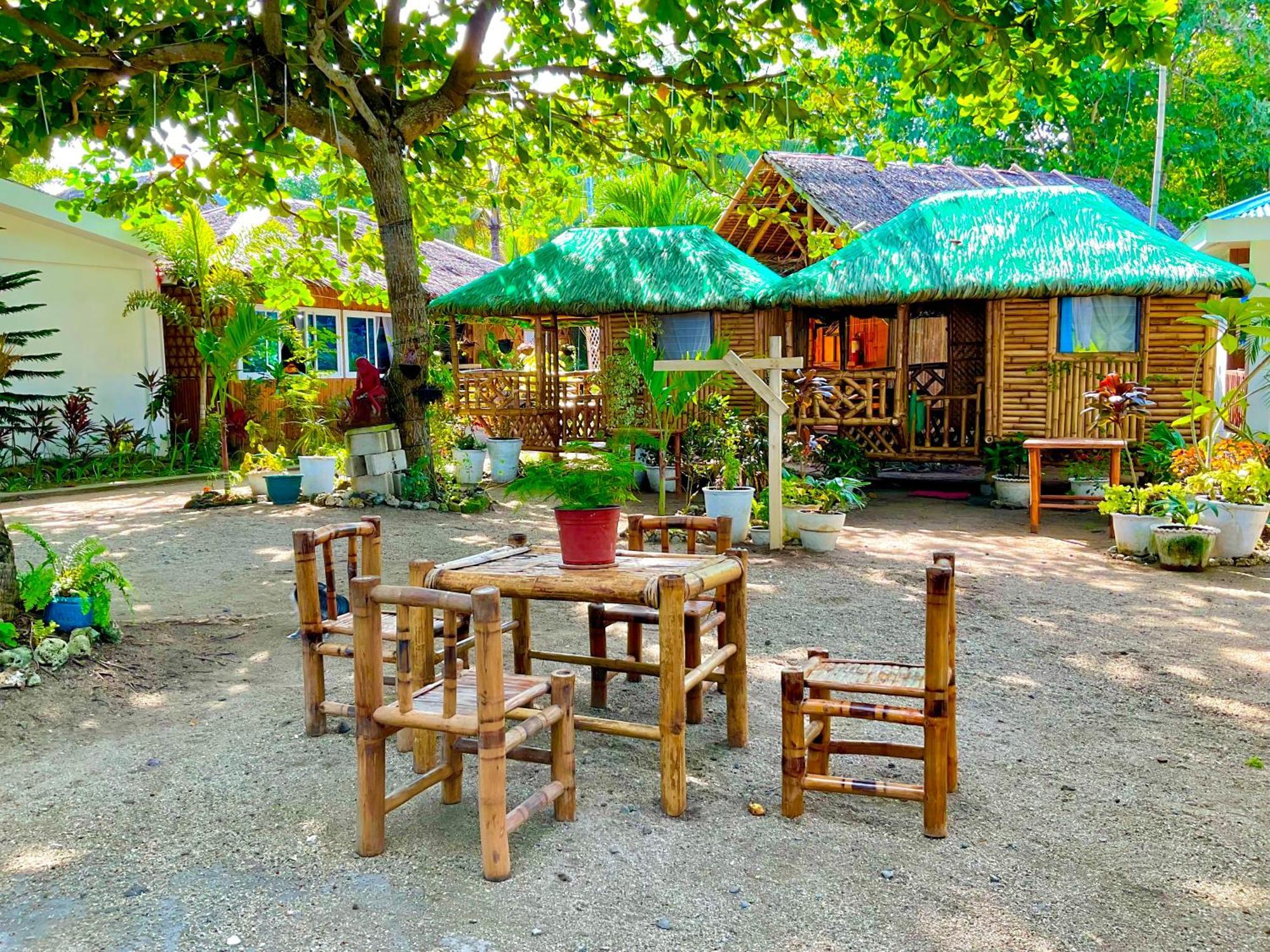Treasure Beach Resort Carles Buitenkant foto
